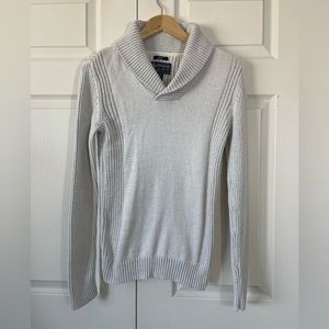American Rag light gray sweater 100% cotton